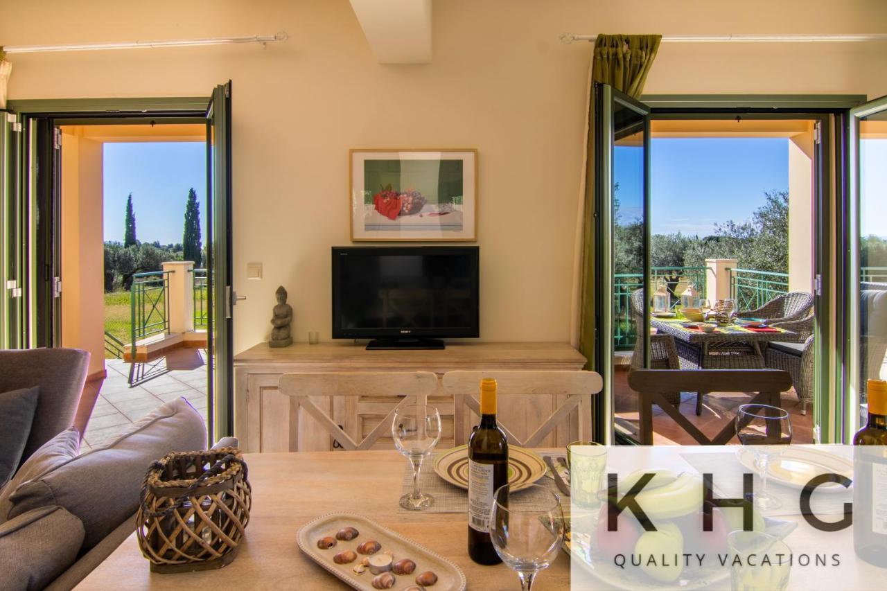 Villa Elaionas 1 Experiencing Nature'S Tranquility! Svoronata Dış mekan fotoğraf